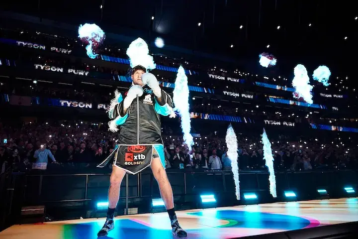 Tyson Fury makes his enterance to the ring for his bout against Arslanbek Makhmudov in Tottenham, England. (April 11, 2026)