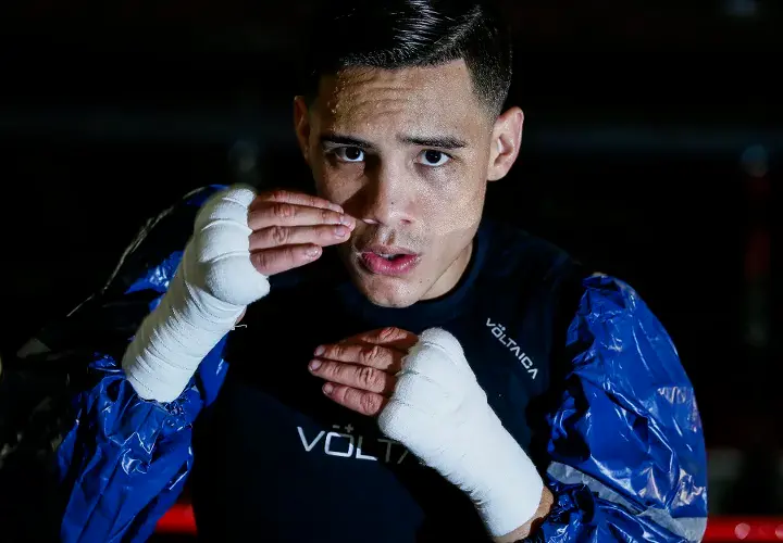 Valdez Shadow Boxing