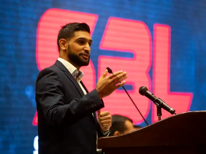 Amir Khan