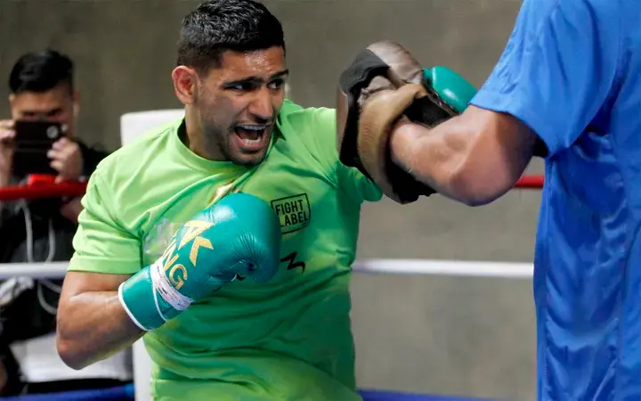 Amir Khan