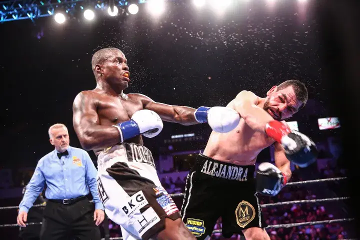 Angulo Quillin Fight