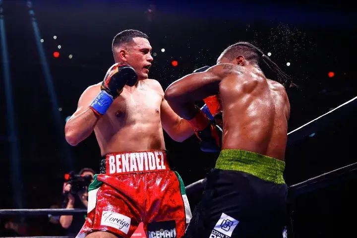 Benavidez Davis Fight