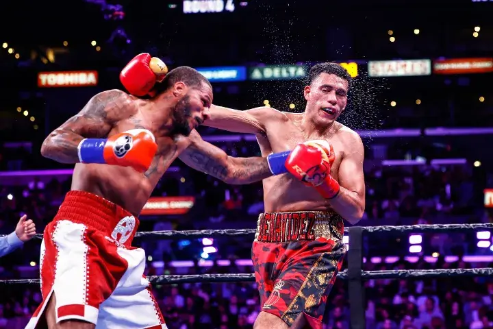 Benavidez Dirrell Fight