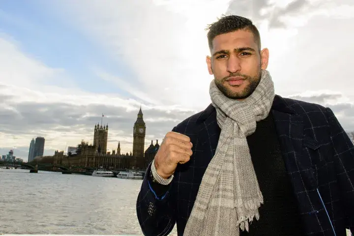 Canelo Khan London