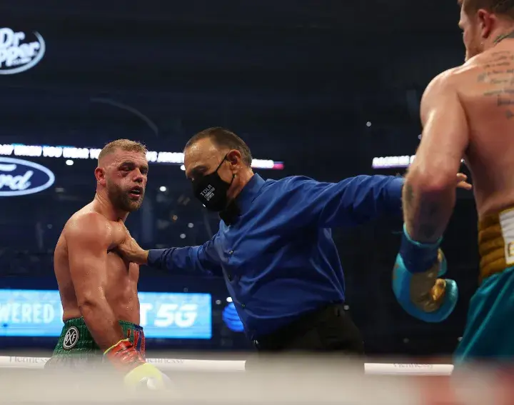 Billy Joe Saunders, in his most recent fight, shows off significant eye damage against Saul 'Canelo' Alvarez in 2021