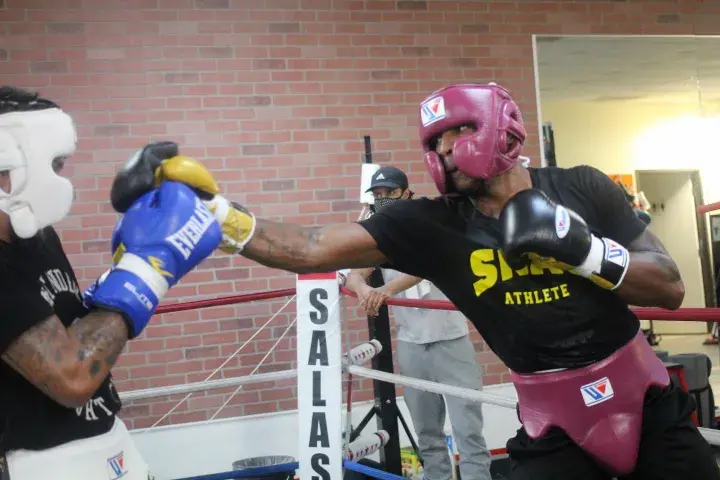 Erislandy Lara