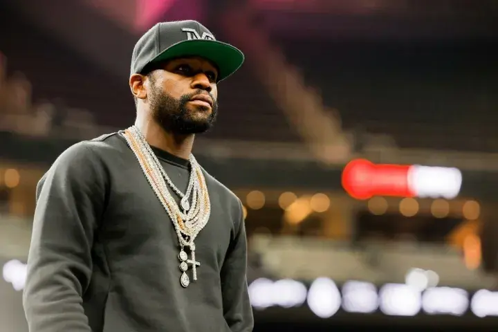 Floyd Mayweather captured in a moment during an unidentified boxing event.