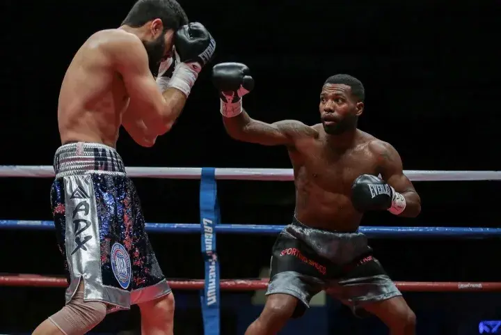 Jezreel Corrales