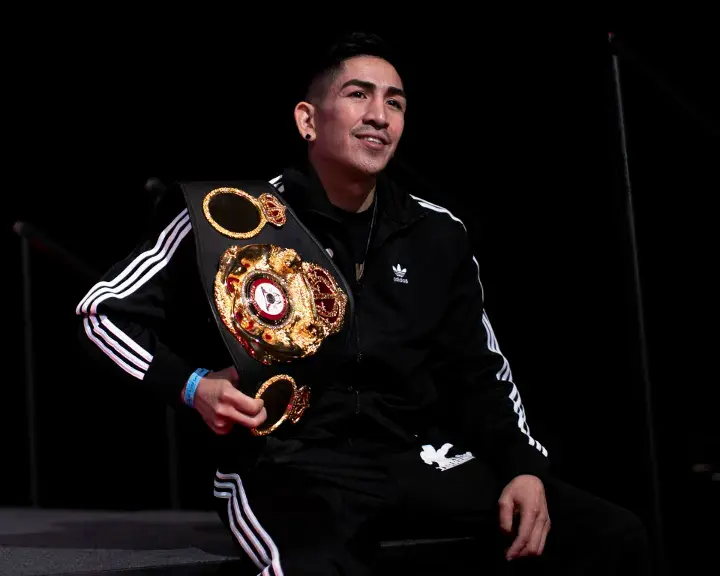 Leo Santa Cruz