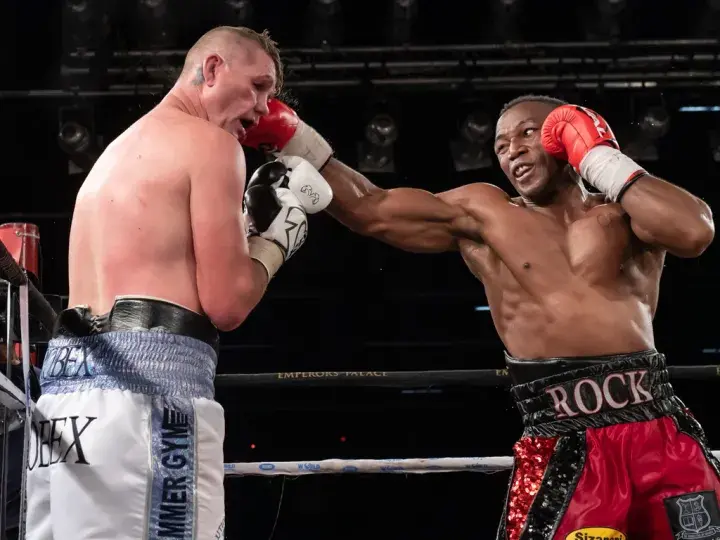 Mchunu Oosthuizen