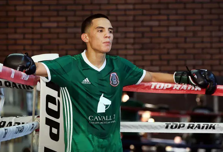 Oscar Valdez