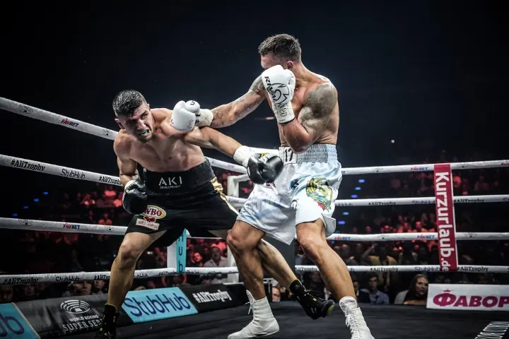 Usyk Huck Fight