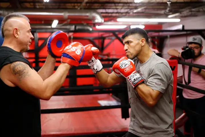 Victor Ortiz