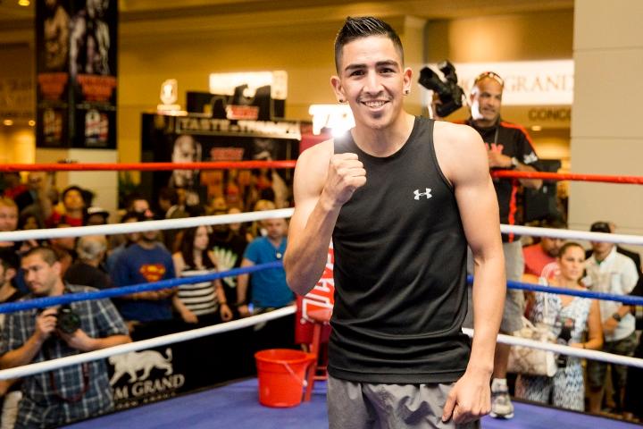 Leo Santa Cruz
