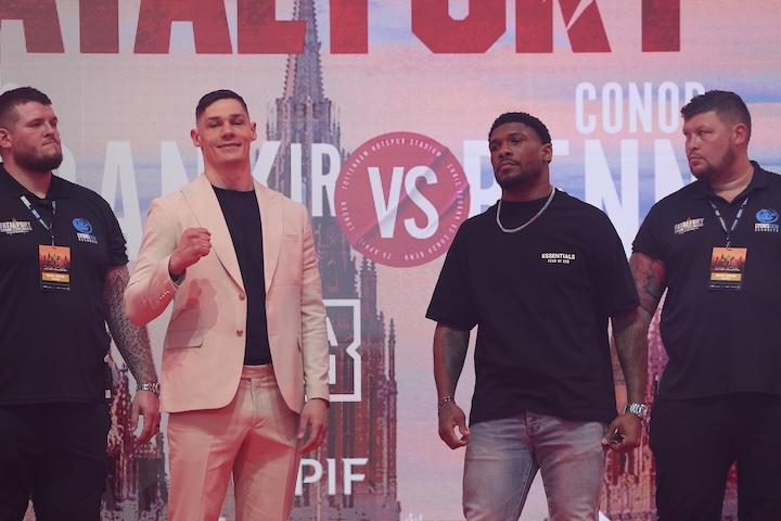 Chris Billam-Smith and Brandon Glanton Photo: Mark Robinson / Matchroom Boxing