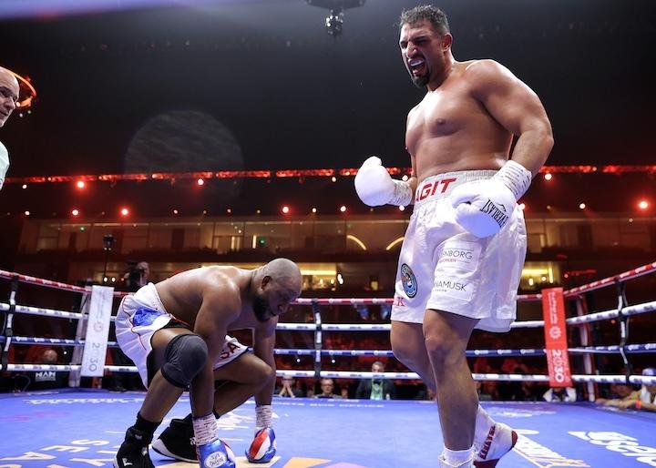 Frank Sanchez Vs Agit Kabayel Knockdown