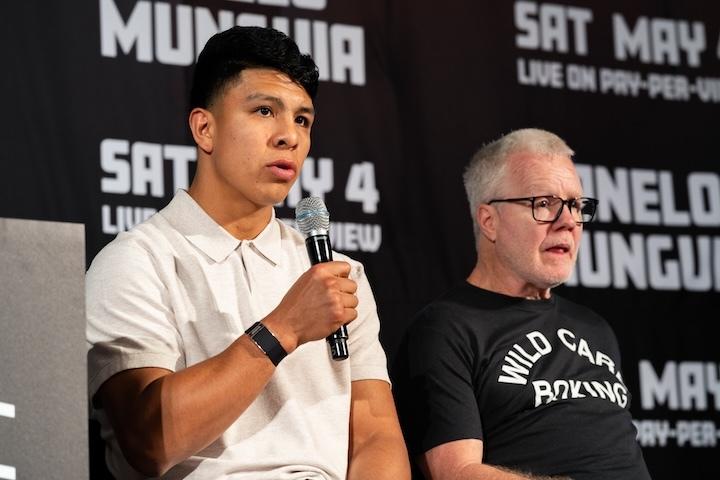 Jaime Munguia Freddie Roach