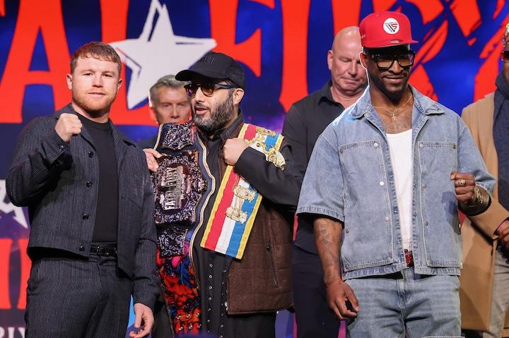 Saul Canelo Alvarez William Scull Photo Ed Mulholland for Queensbury Promotions