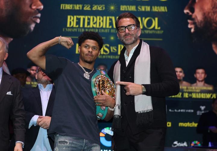 Shakur Stevenson Eddie Hearn photo Mark Robinson Matchroom Boxing