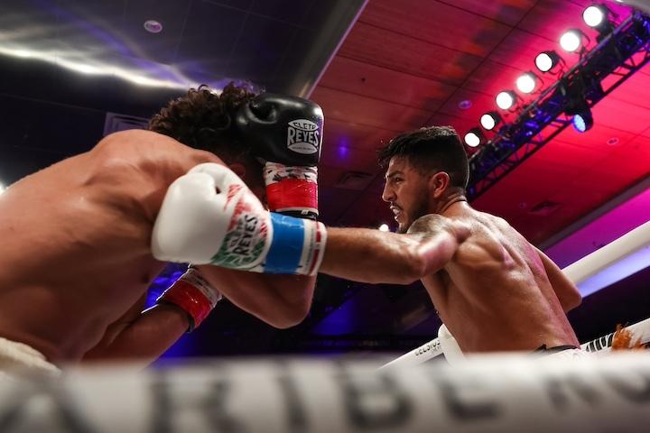 Tony Aguilar Wins a Thrilling Romp Over Alexander Rios in Friday’s Rematch