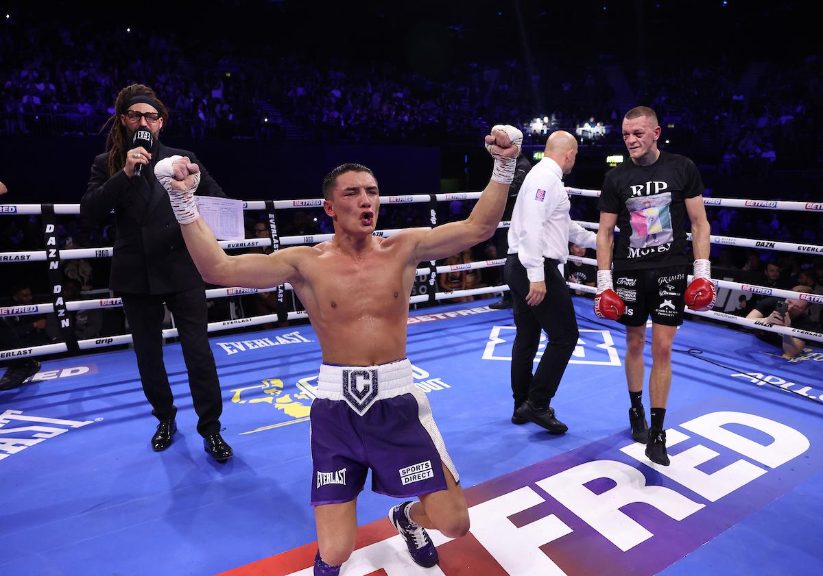 Cameron Vuong continues climb with decision over Gavin Gwynne