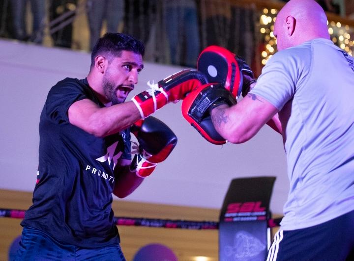 Amir Khan