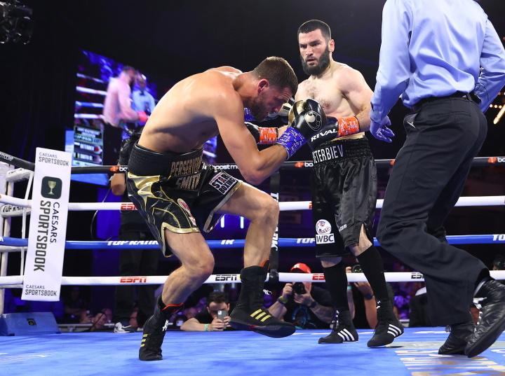 Beterbiev Smith