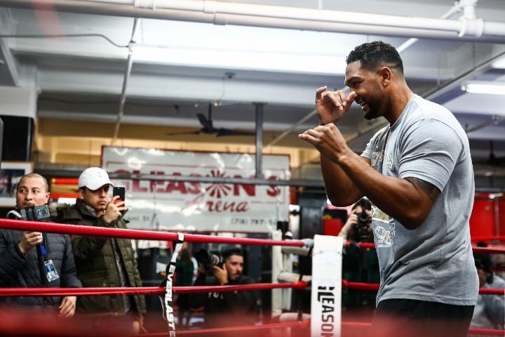 Dominic Breazeale