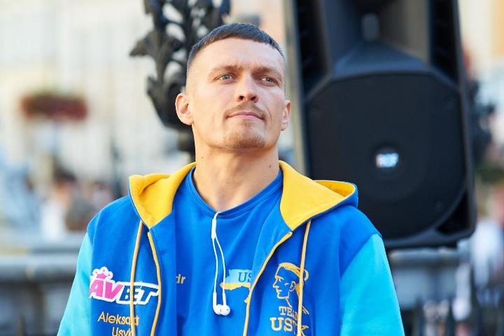 Glowakci Usyk Presser