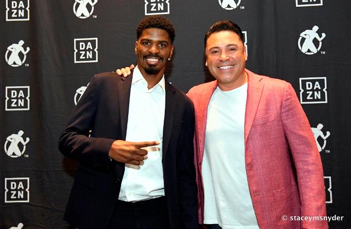 Hooker De La Hoya