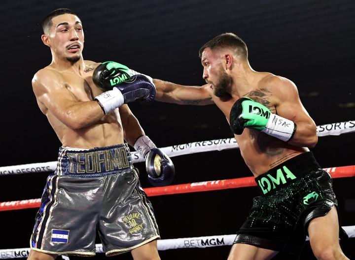 Lopez Lomachenko Fight