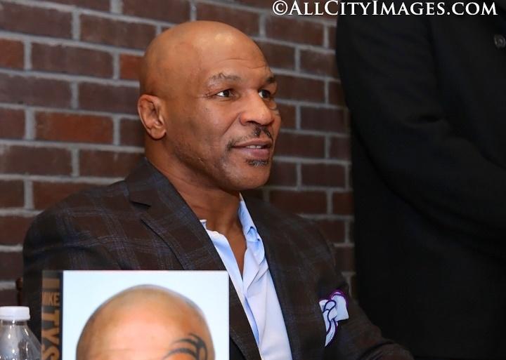Mike Tyson Wrestling Tiger