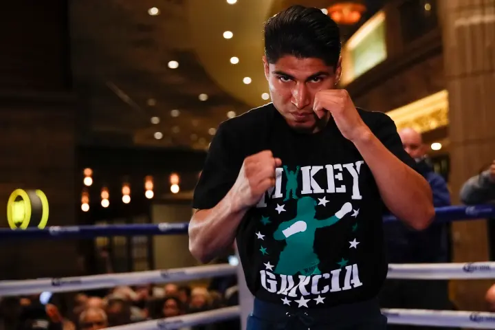 Mikey Garcia