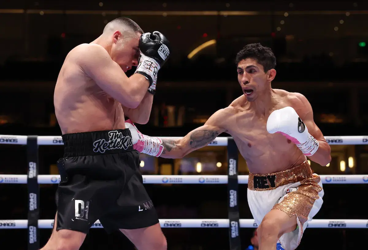 Frank Warren Already Expecting Rey Vargas-Nick Ball II