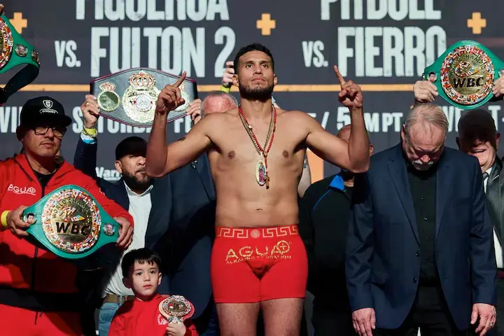 David Benavidez: 'If anybody can be Canelo Alvarez, it's Terence Crawford'