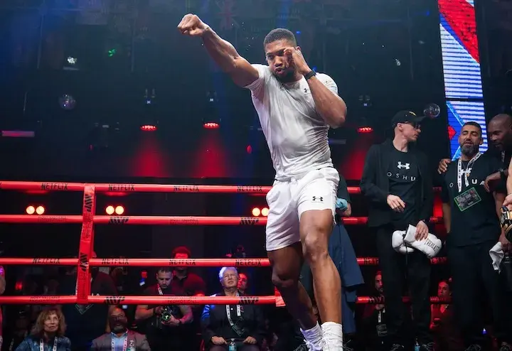 ANTHONY JOSHUA Media Workout 12162025