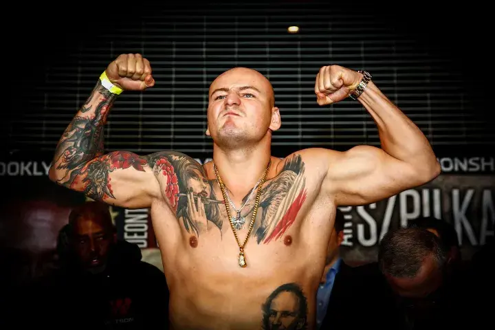 Artur Szpilka Weigh In