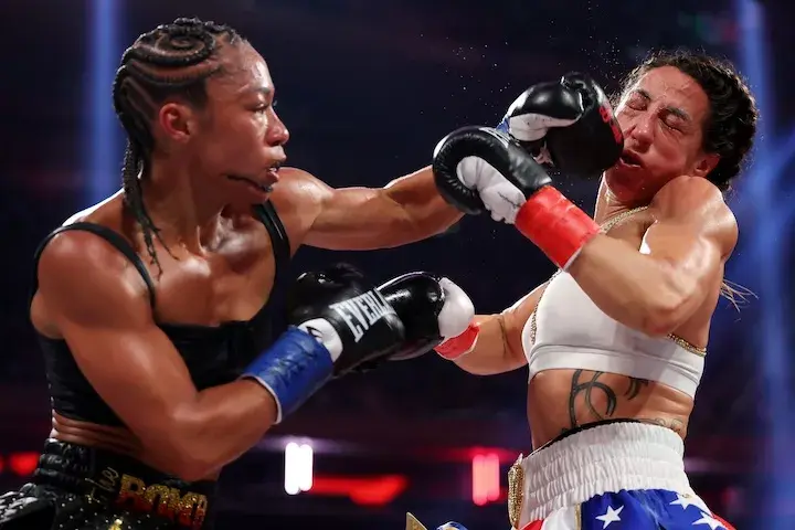 Alycia Baumgardner UD10 Jennfier Miranda 071125