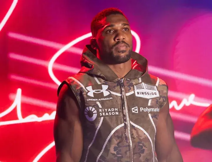 Anthony Joshua walks to the ring for his boxing match with Jake Paul on December 19, 2025.
