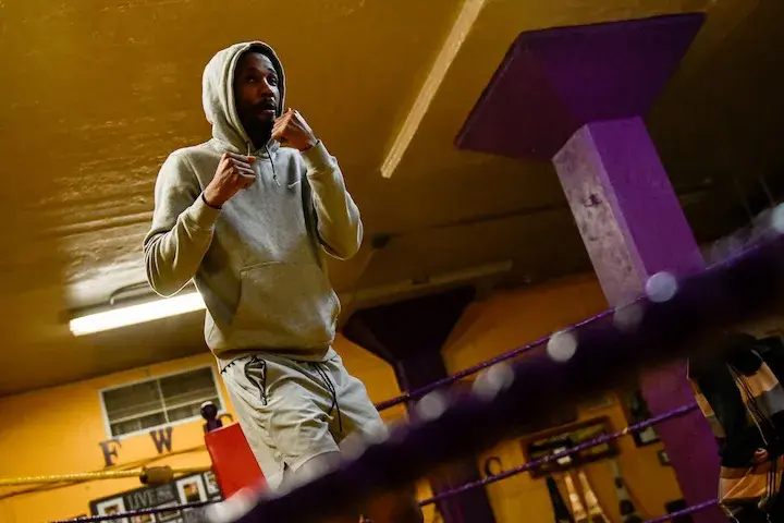 Ardreal Holmes Photo: ADAM DEWEY/SALITA PROMOTIONS