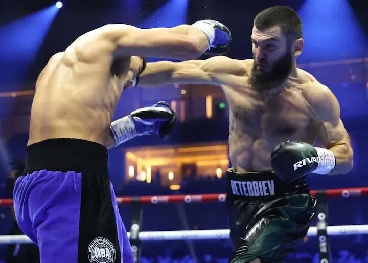 Artur Beterbiev and Dmitry Bivol trade punches