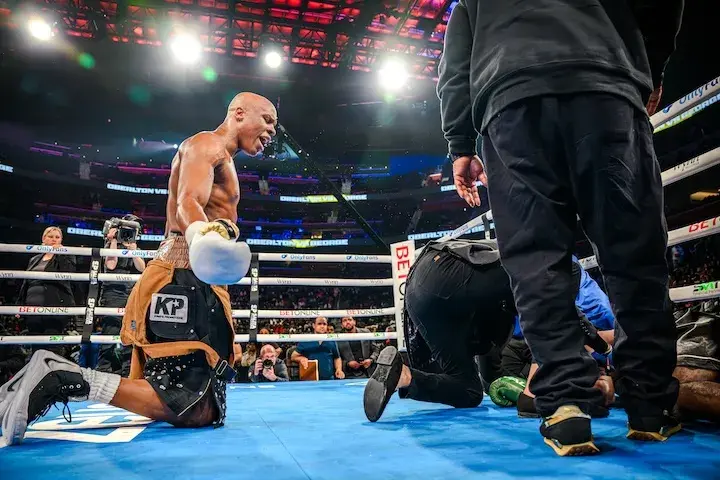 Atif Oberlton shows concern for his opponent Joseph George, after George collapsed in between rounds on his stool. (Febraury 22, 2026)