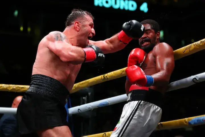 Avtandil Khurtsidze-Andres Martinez 101825