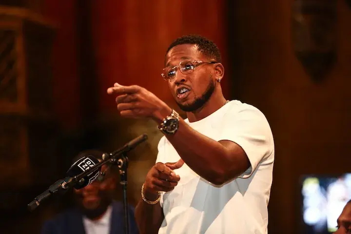 Brandon Moore speaks at a press conference on September 17, 2025, ahead of his heavyweight fight with DeAndre Savage.
