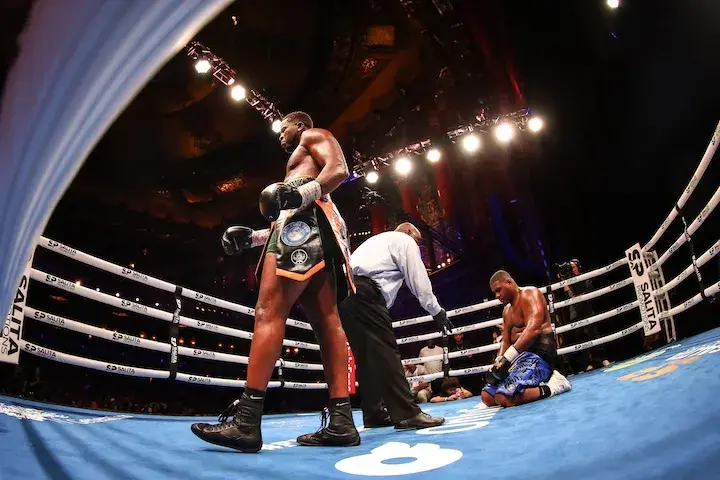 Brandon Moore UD10 DeAndre Savage 09192025