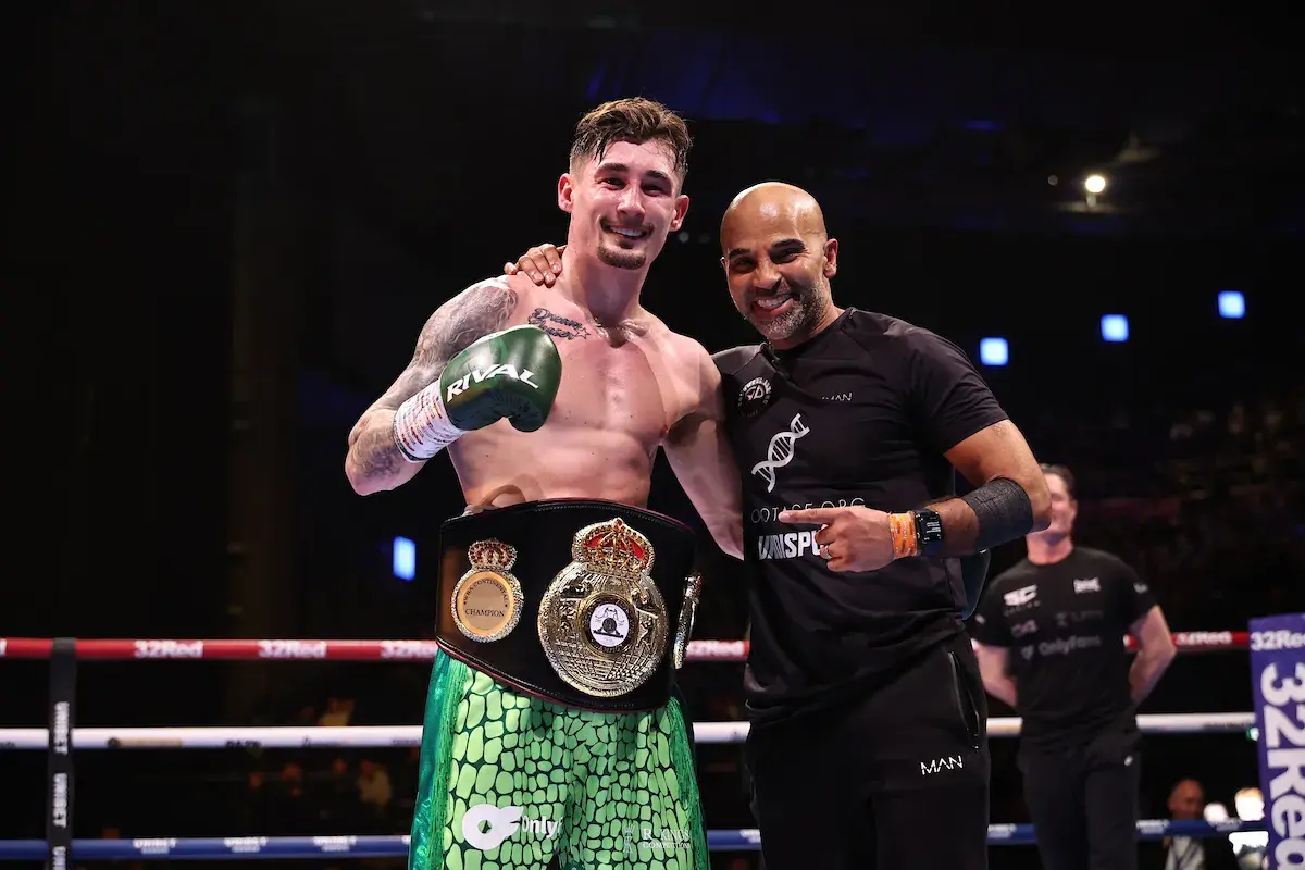 Steven Cairns and Dave Coldwell celebrate another victory
