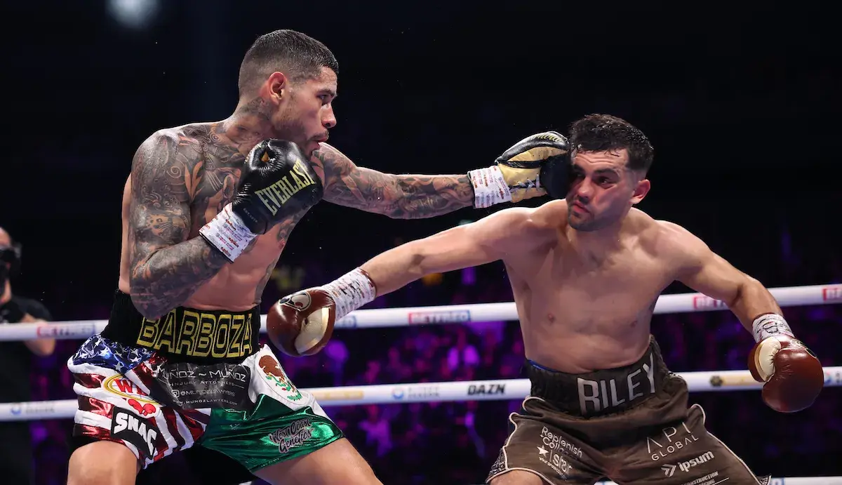 Arnold Barboza Jnr sticks it to Jack Catterall with his left hand in Manchester (February 2025)