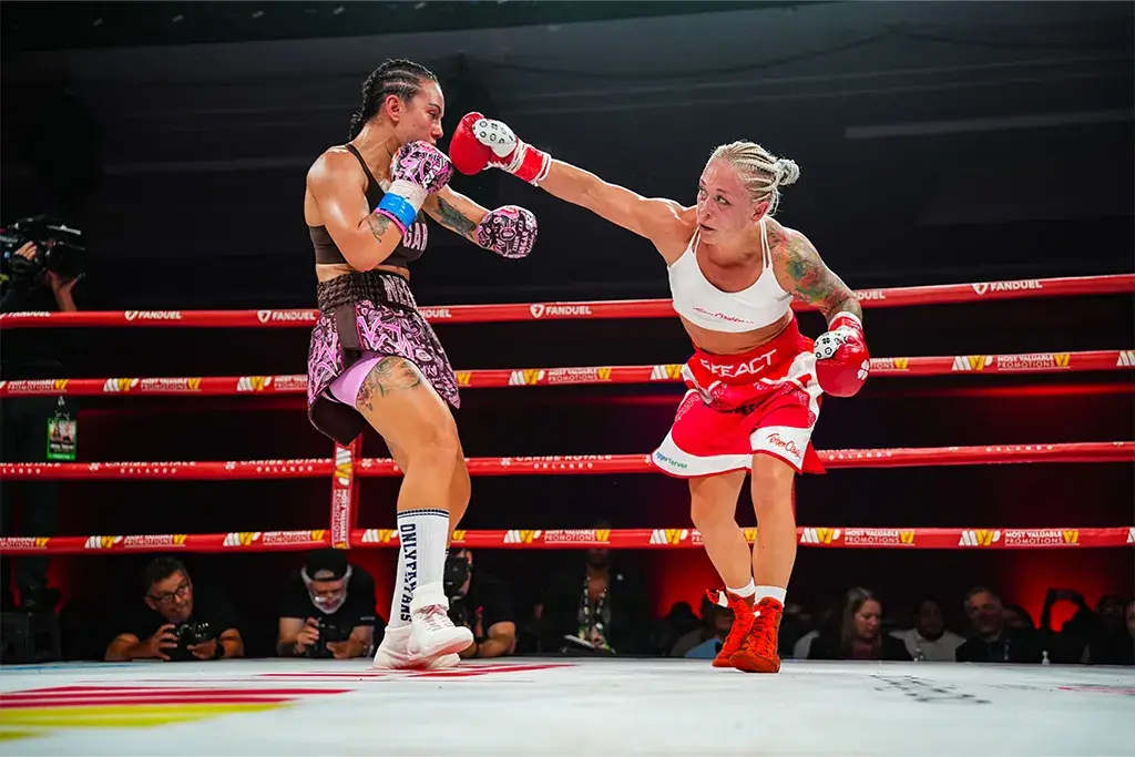 Dina Thorslund dethrones Cherneka Johnson, August 9, 2026