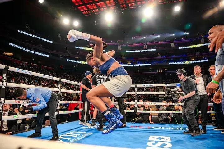 Danielle Perkins celebrates her knockout victory over Che Kenneally. (Febraury 22, 2026)