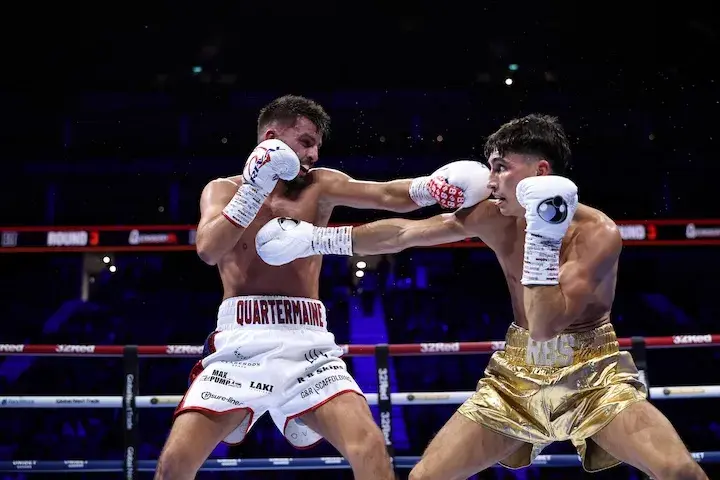 Royston Barney-Smith [right] outpoints Danny Quartermaine over 10 rounds in London on October 25, 2025